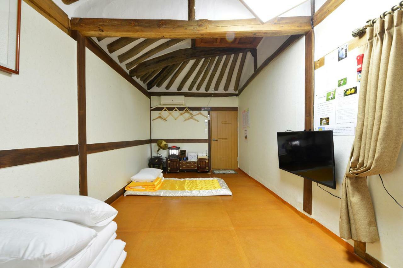 Dasomchae Hanok Stay Кванджу Экстерьер фото